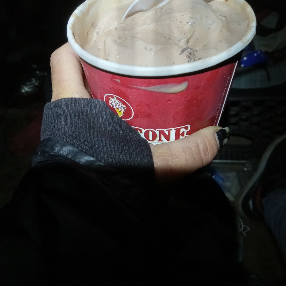 Meet your Posher, Justine